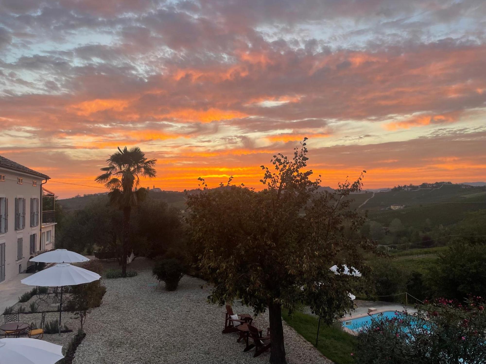 Tenuta Dei Vicini - Luxury Apartments San Marzano Oliveto エクステリア 写真