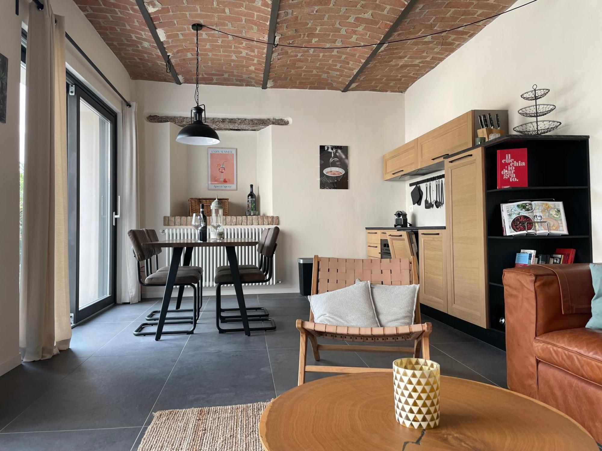 Tenuta Dei Vicini - Luxury Apartments San Marzano Oliveto エクステリア 写真